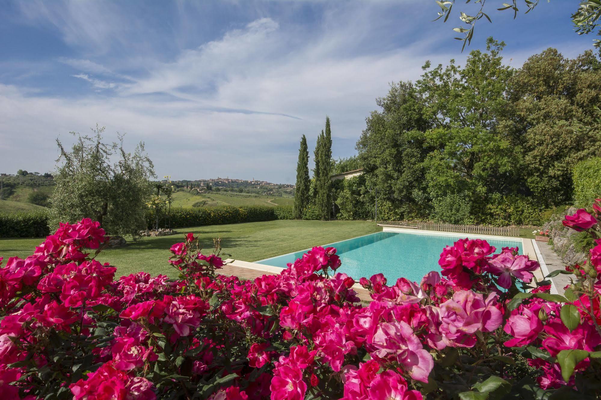 Bed and Breakfast Aia Mattonata Relais Siena Zewnętrze zdjęcie